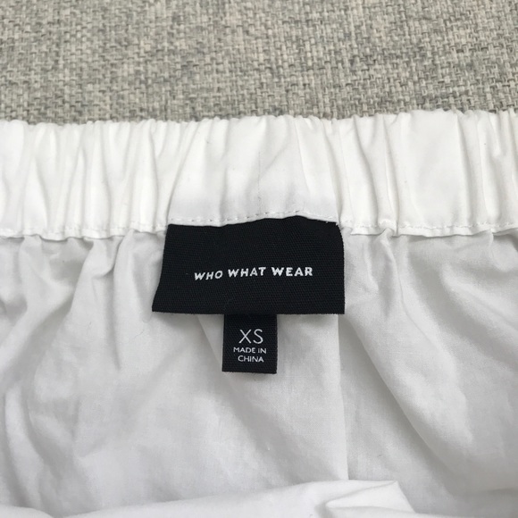 Off the shoulder white shirt with eyelet sleeves - Picture 7 of 7